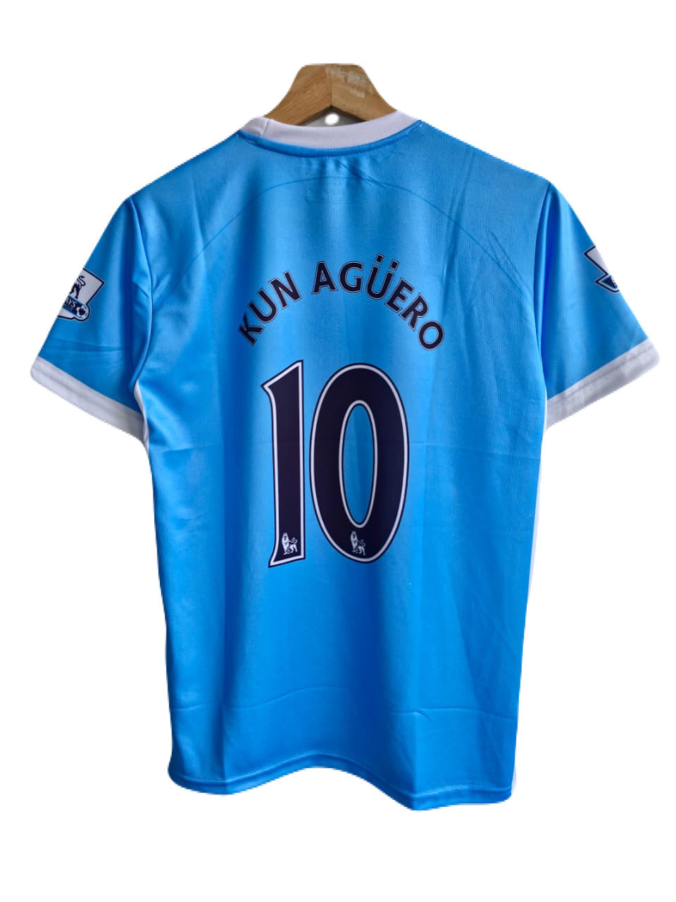 Manchester City 2013/14 Home jersey aguero P89