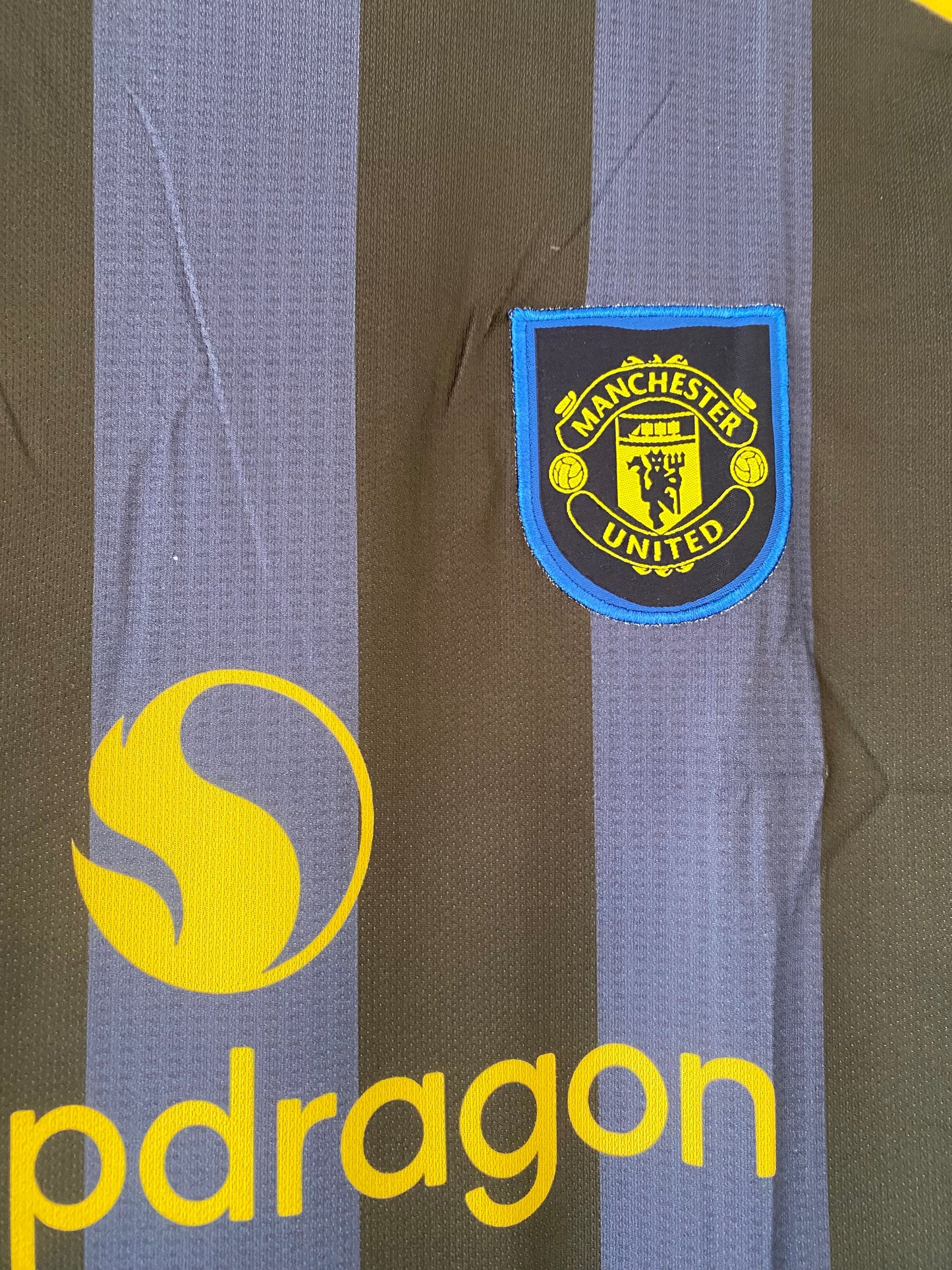 Manchester united Plain back Half Sleeve embroidery jersey - P2085