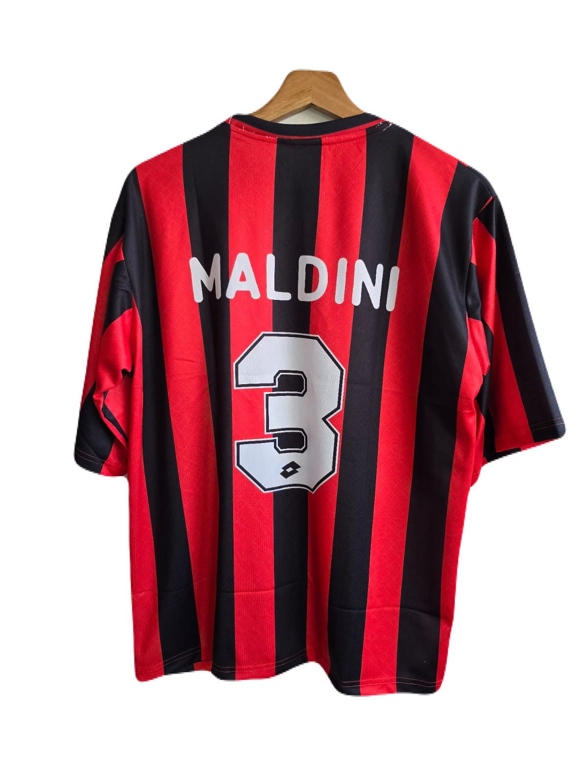 AC Milan 1997-98 Home Jersey Maldini Five sleeve P253