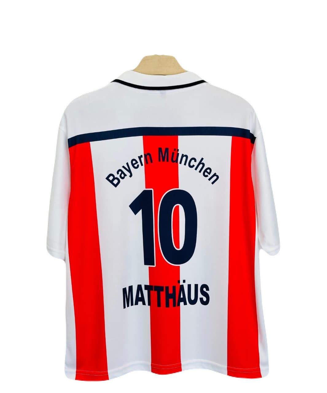 Bayern 2000-01 Home kit Mathaus Collar Five sleeve P149 - bmg store