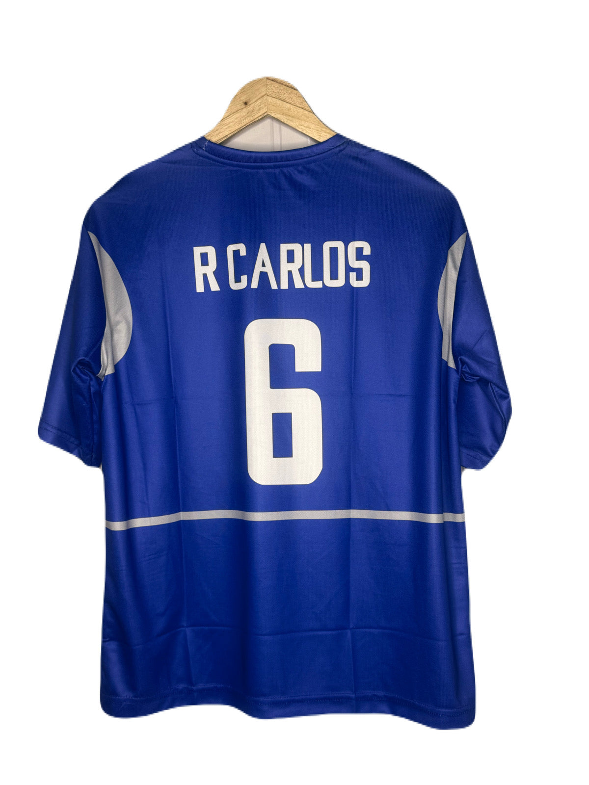 Brazil 2002 Away Kit R.Carlos Five Sleeve - bmg store
