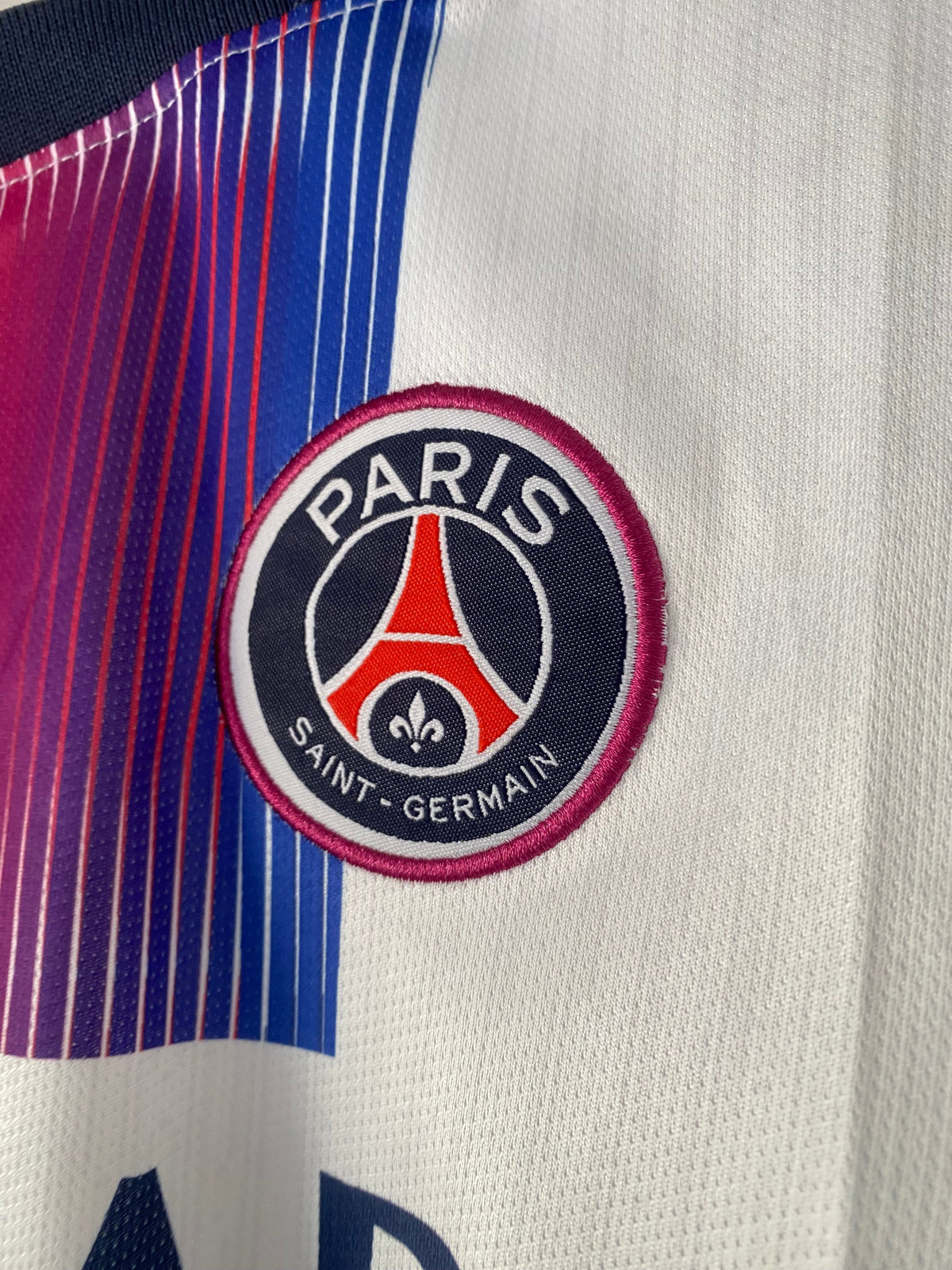 PSG 2026/27 Away Jersey Plain Back Half Sleeve Embroidery - P2550 | BMG STORE