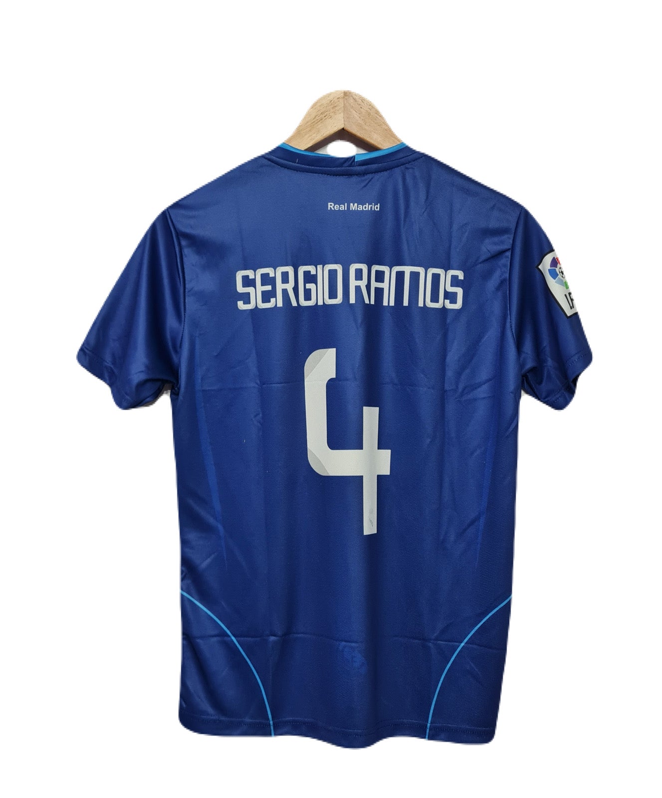 Real madrid 2008/09 away jersey Sergio Ramos P160 - bmg store