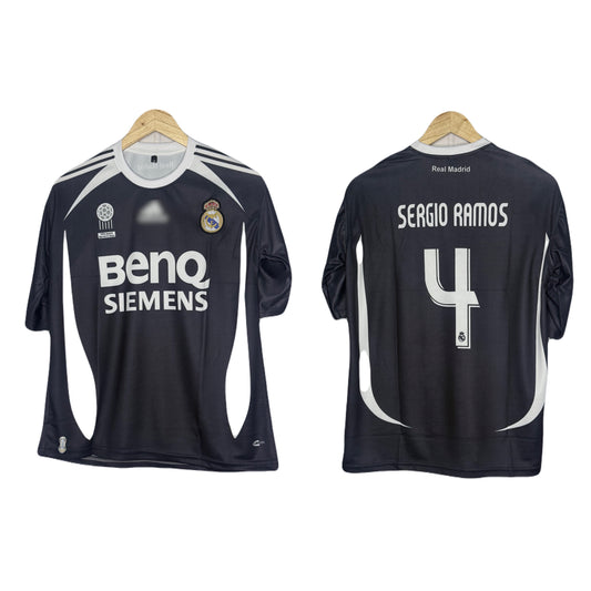 Real Madrid 2006-07 Away Kit S.Ramos Five Sleeve - bmg store