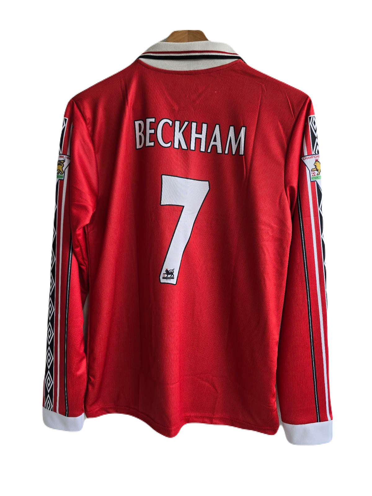 Manchester united 1998/99 Home jersey zip type full sleeve embroidery beckham P130 - bmg store