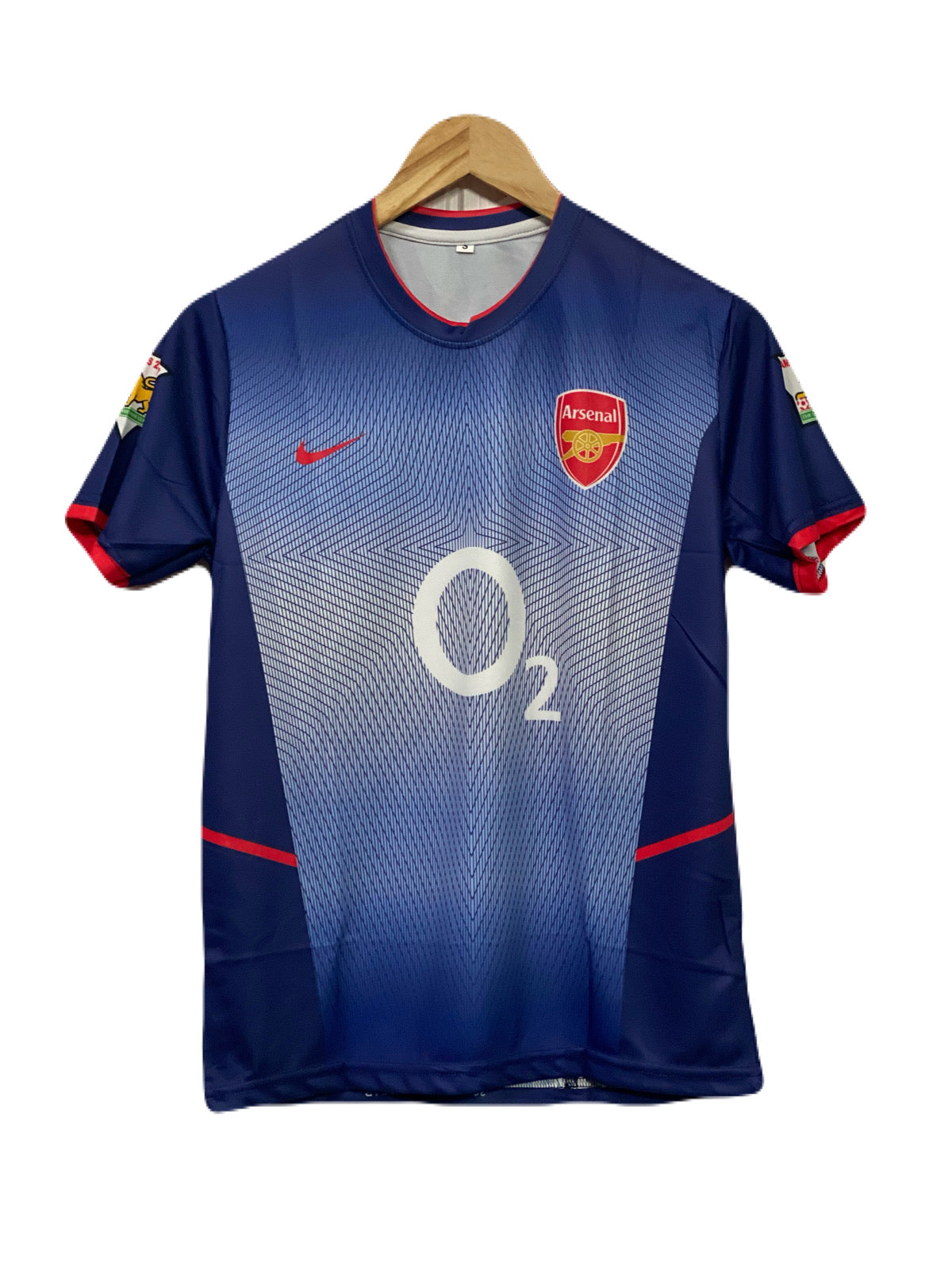 Arsenal 2002-03 Away kit Henry Half sleeve p528 - bmg store