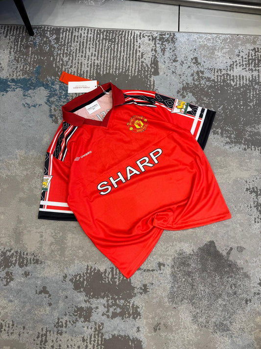 Manchester United 1998 Home Kit V.Nistelrooy Five Sleeve - bmg store