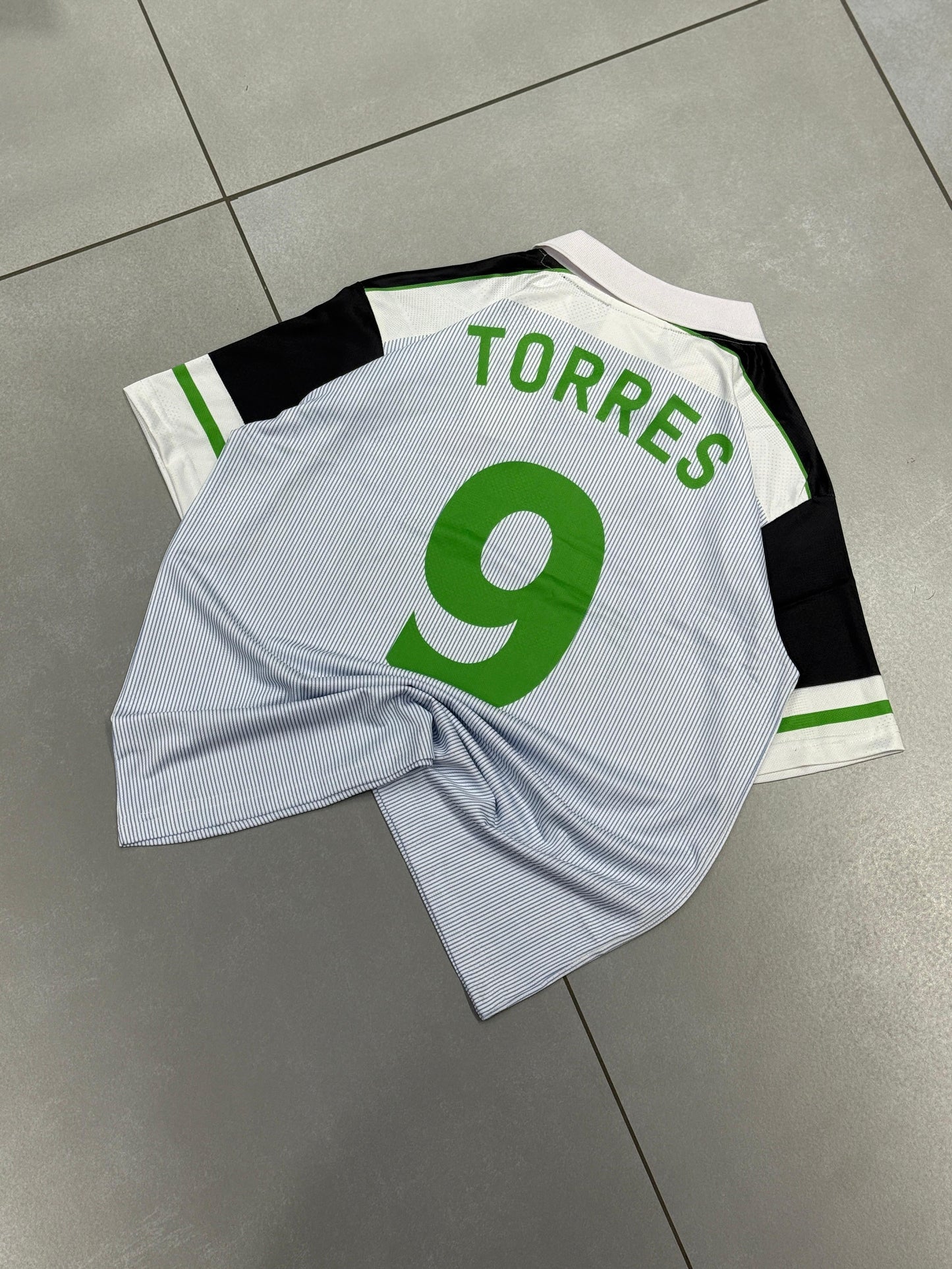 Liverpool Away third kit Torres Premium Quality Collar Five Sleeve Sublimation  -
