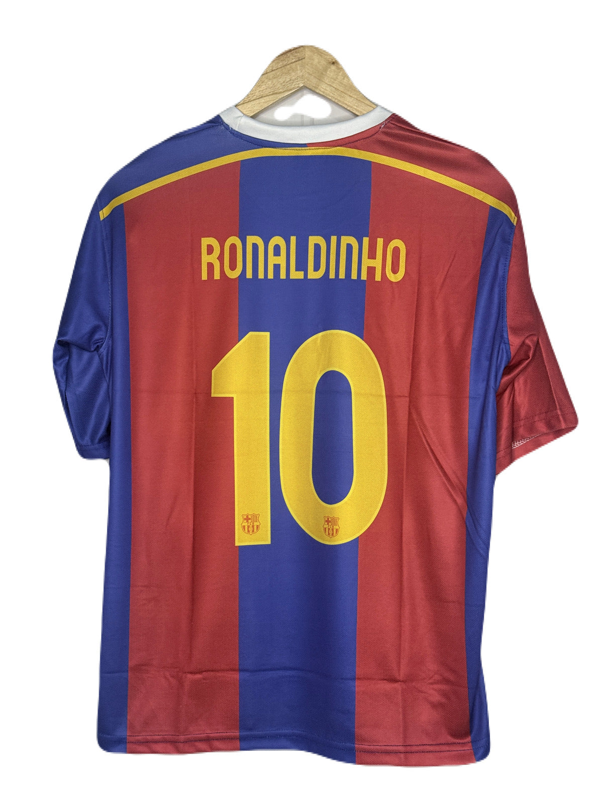 Fc Barcelona 2004-05 Home Kit Ronaldinho Five Sleeve - P464 bmg store