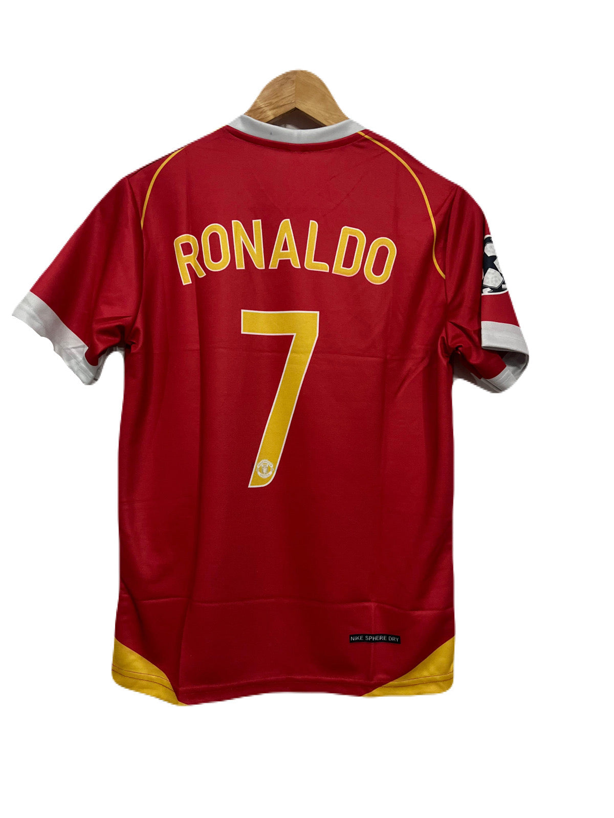 Manchester United 2006/07 Home kit Ronaldo Half sleeve - P429 bmg store