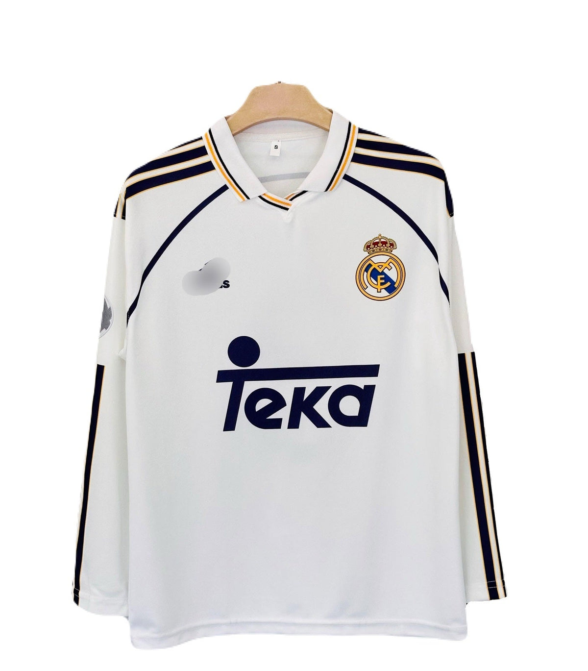 Robaerto Carlos Real Madrid 2026-27 Home Full sleeve Collar Sublimtion - P2693 | BMG STORE
