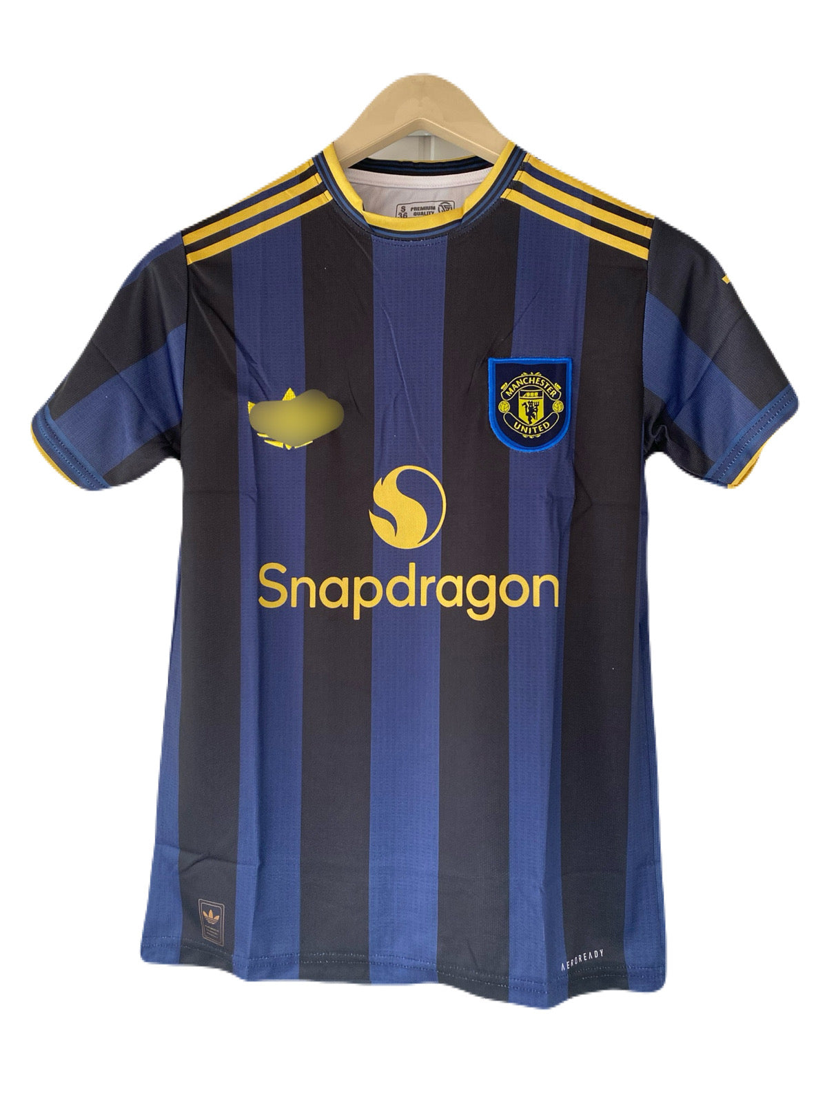 Manchester united Plain back Half Sleeve embroidery jersey - P2085