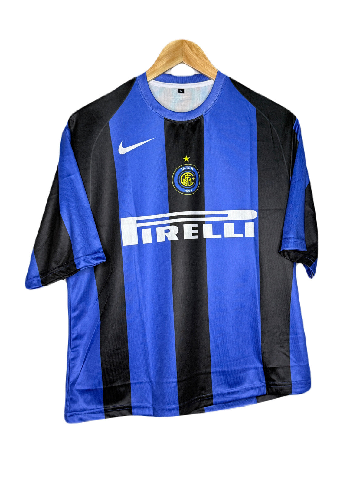 Inter Milan 2004-05 Home Kit Adriano Five Sleeve - bmg store