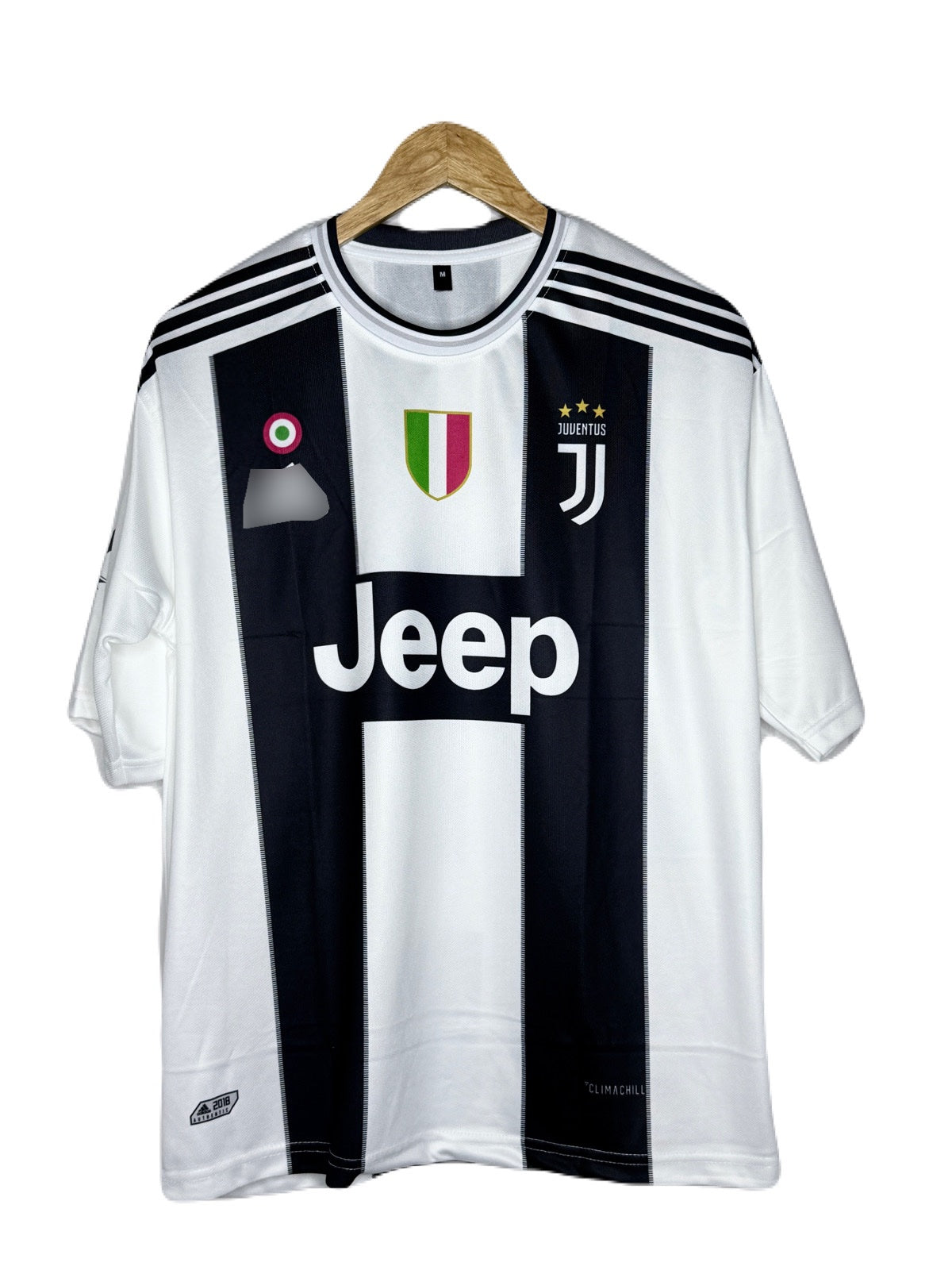 Juventus 2018-19 Home Kit Ronaldo Five Sleeve - bmg store