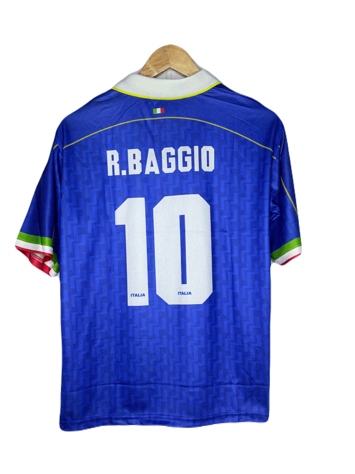 Italy 1994 Home Kit Baggio Five Sleeve - bmg store