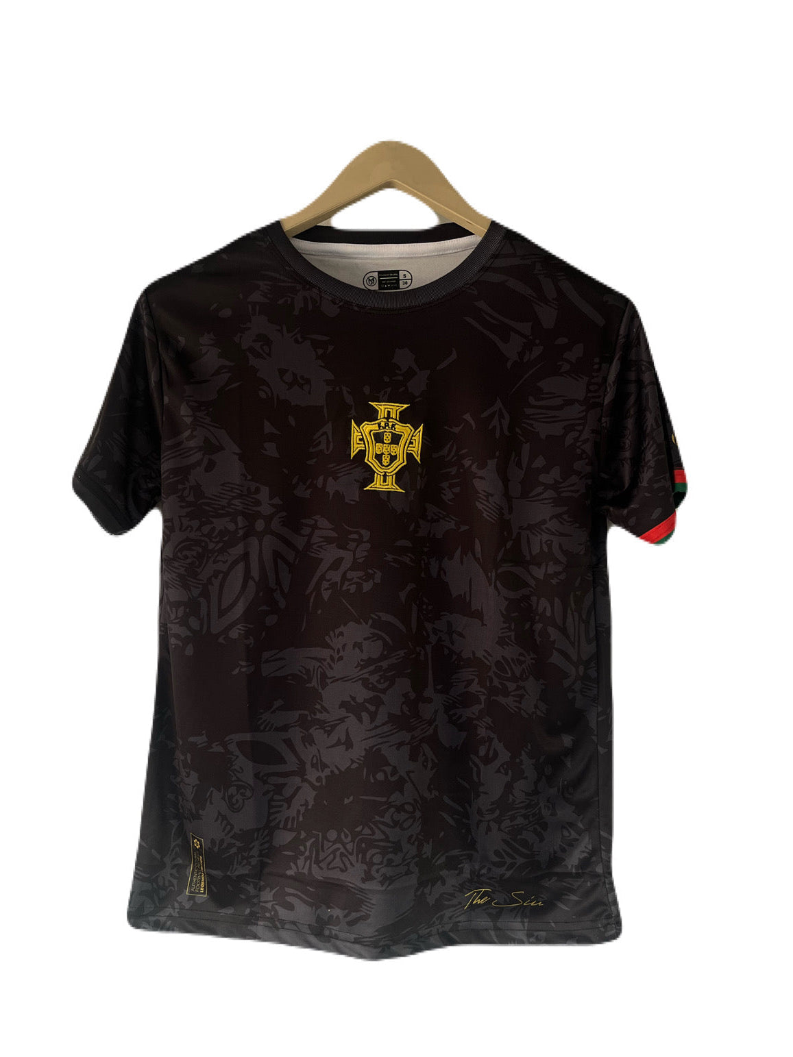 Portugal goat’Siu’ Edition Ronaldo Half Sleeve Embroidery -  P2004