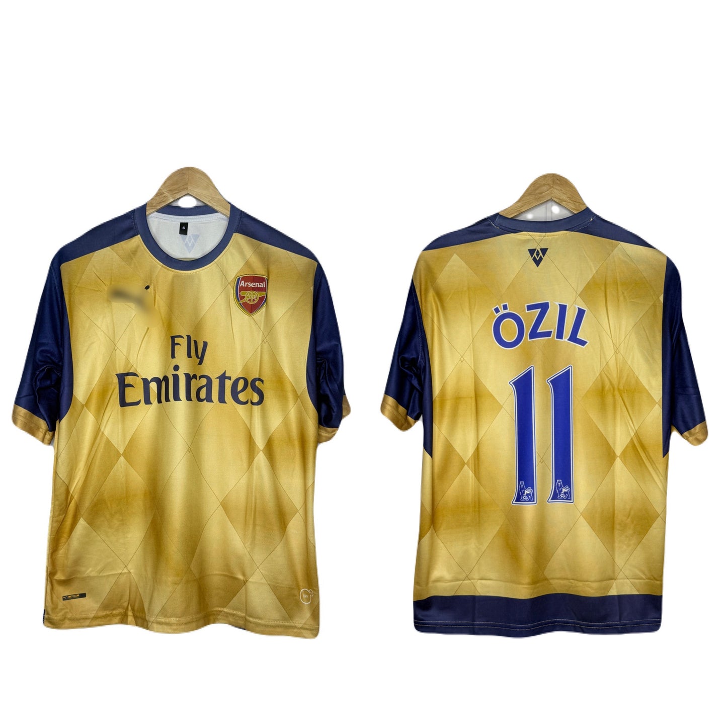 Arsenal 2015-16 Away Kit Ozil Five Sleeve - bmg store