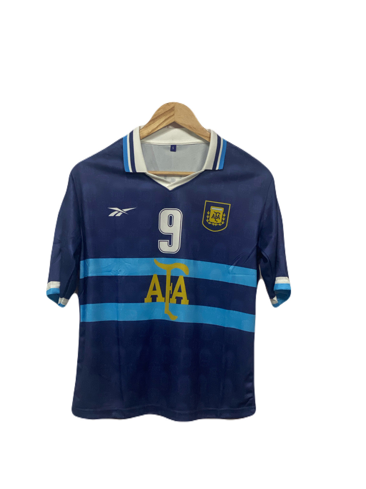 Argentina 1999-01 Away kit Batistuta Five sleeve P522 - bmg store