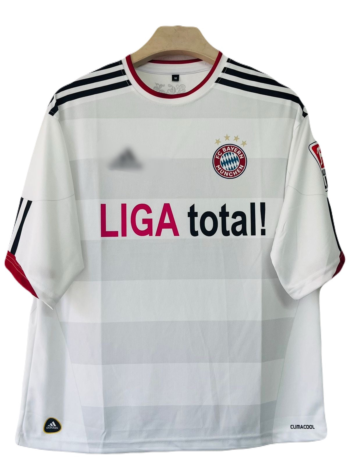 Bayern Munich 2010-11 Away kit Kroos Five Sleeve - P826 bmg store