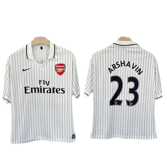 Arsenal 2009-10 Third kit Arshavin Five sleeve - bmg store