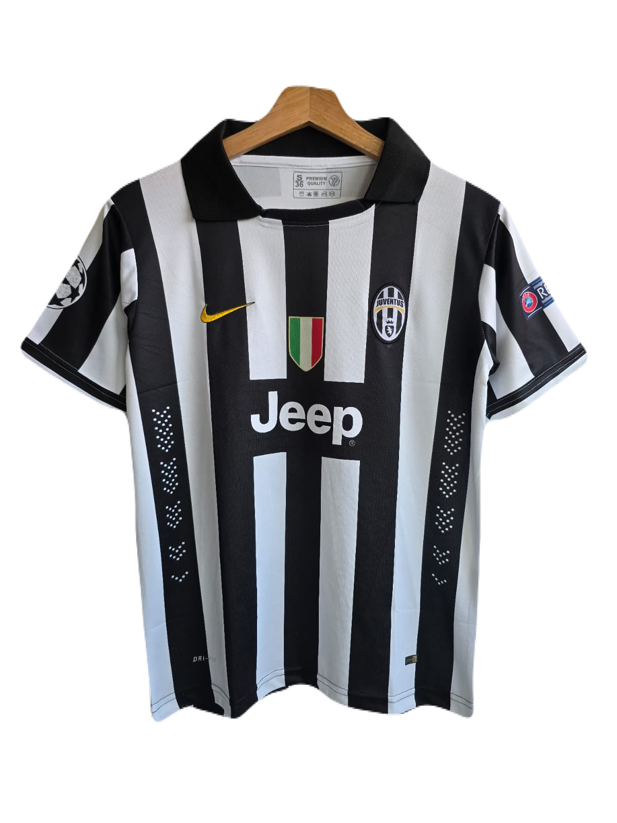 Juventus 2014/15 home jersey pogba half sleeve -  P631