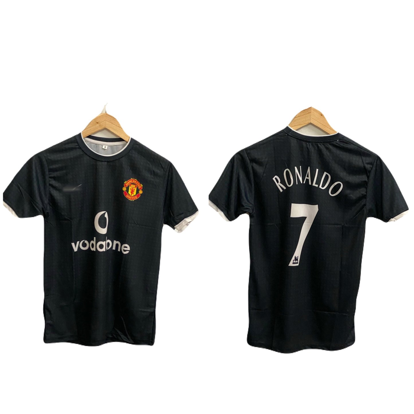 United away 2003 ronaldo jersey - P568 bmg store