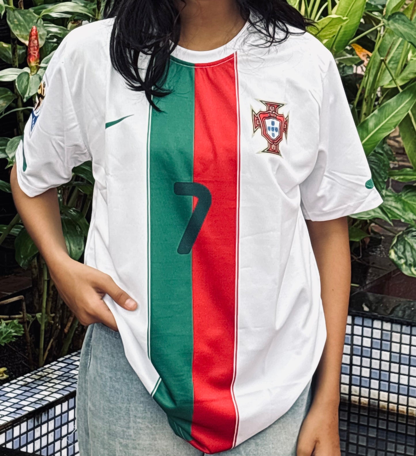 Portugal 2010/11 away jersey ronaldo P547 - bmg store