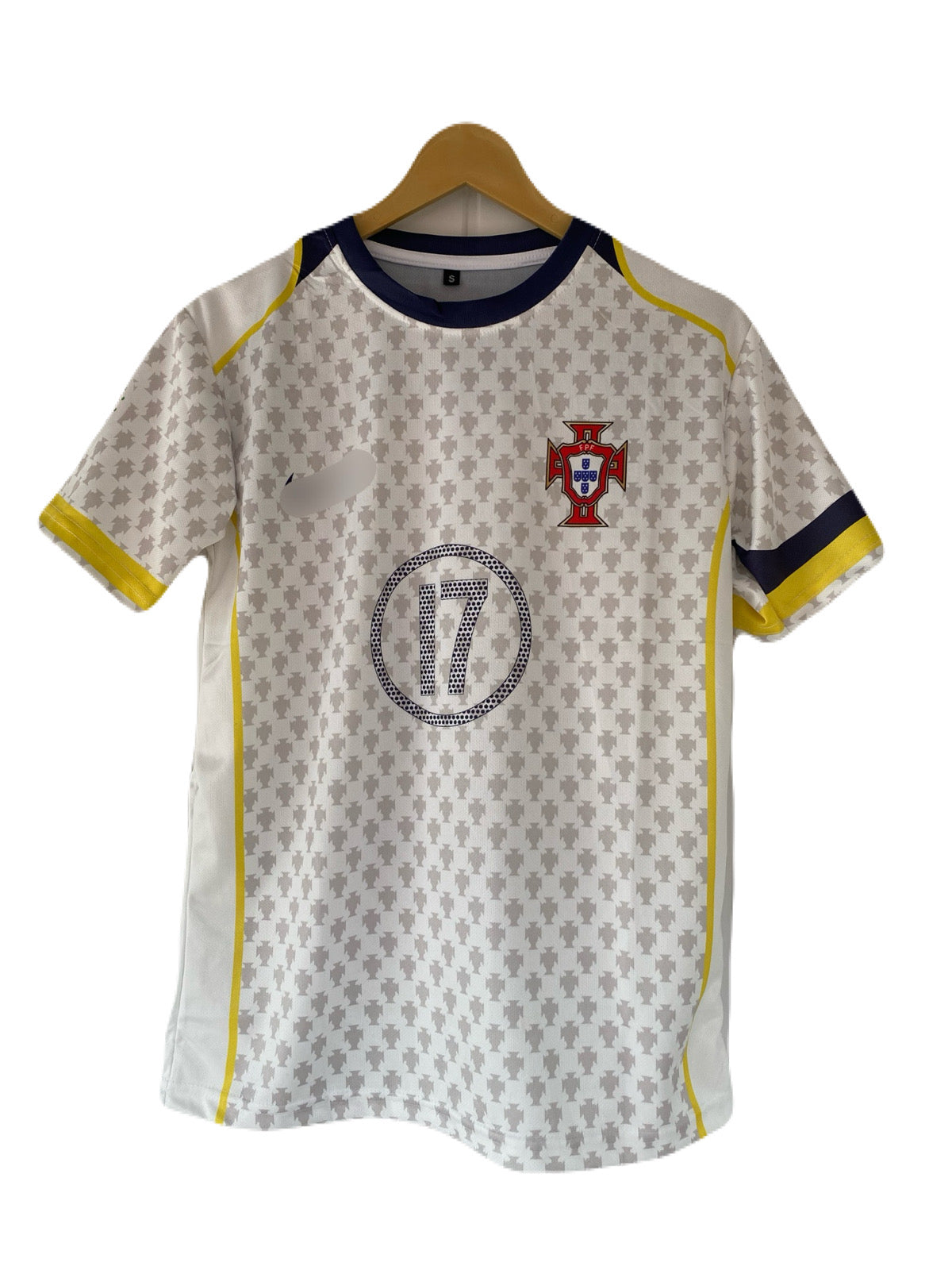 Best retro jersey Cristiano Ronaldo Portugal 2004/05 away kit - P287