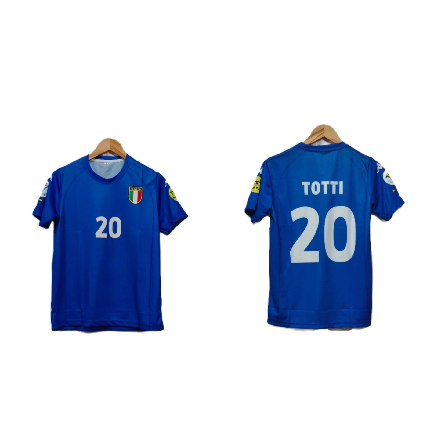Italy 2000-01 Home kit Totti Half sleeve - P567